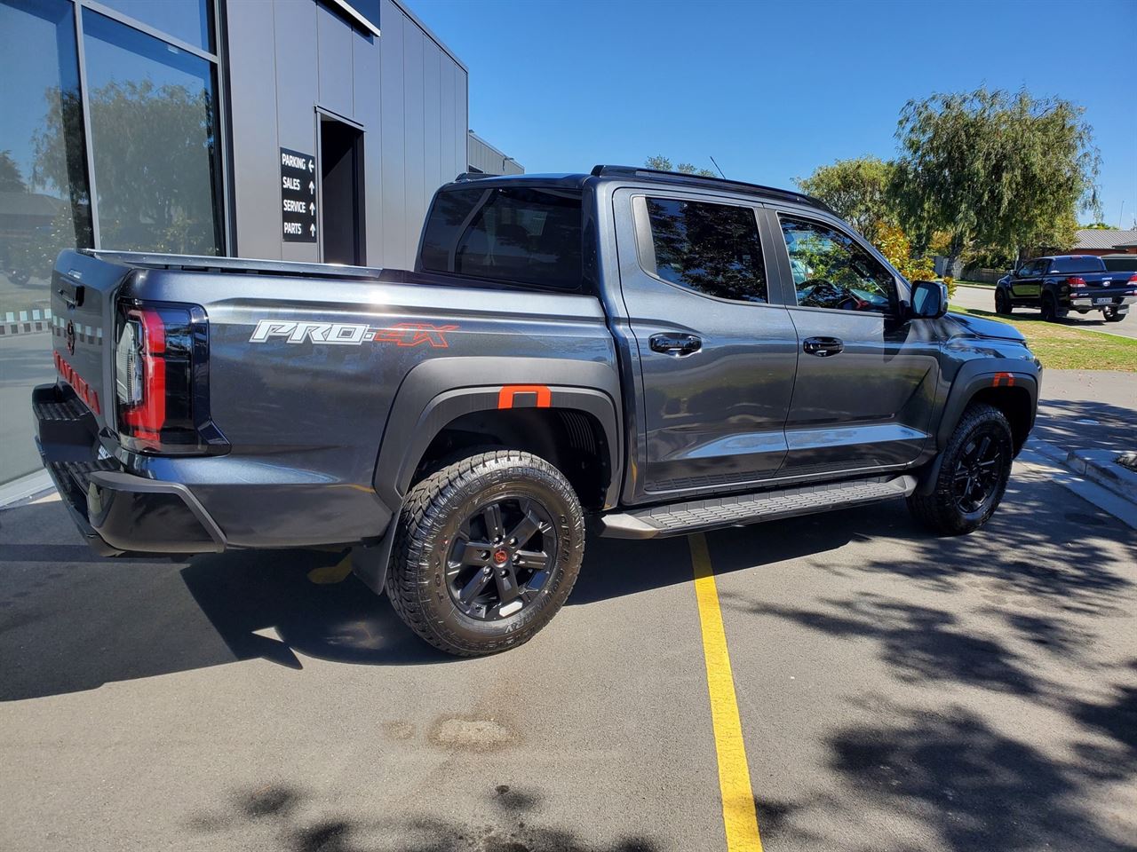Vehicle image 3