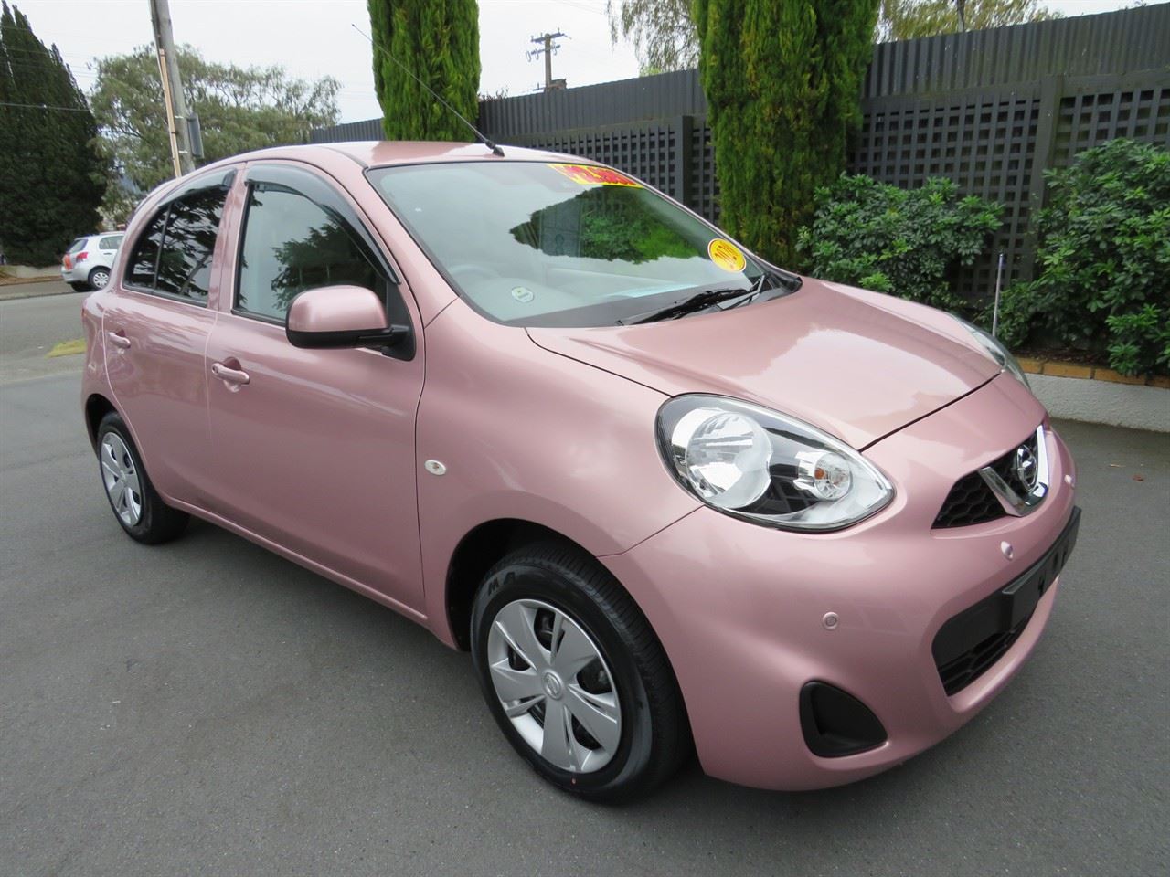 Vehicle image 1