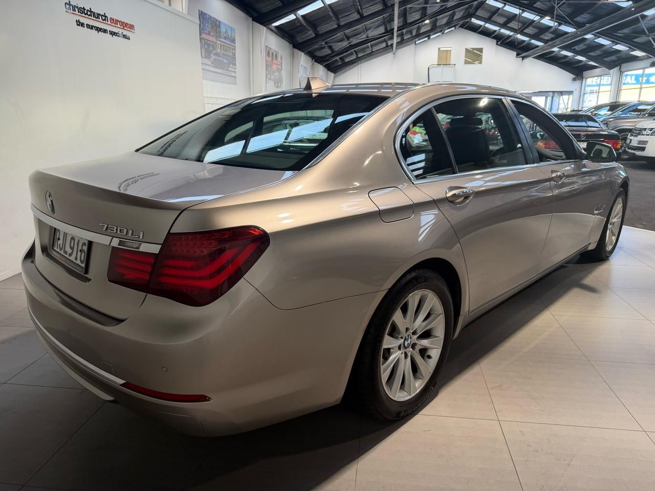 Vehicle image 5