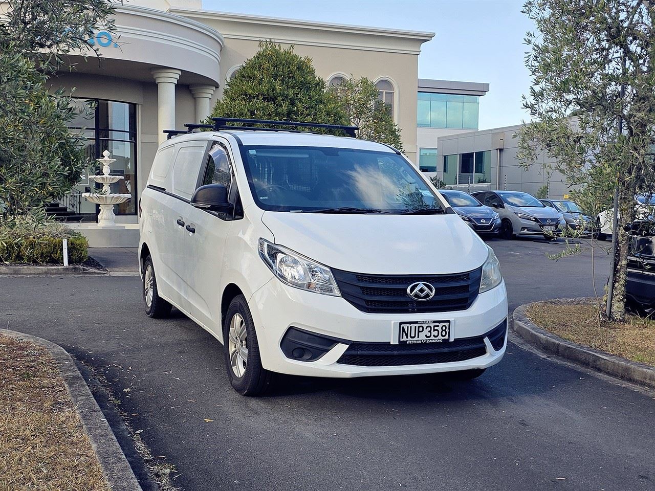 Vehicle image 1