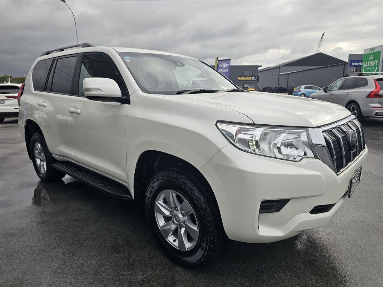 Vehicle image 2