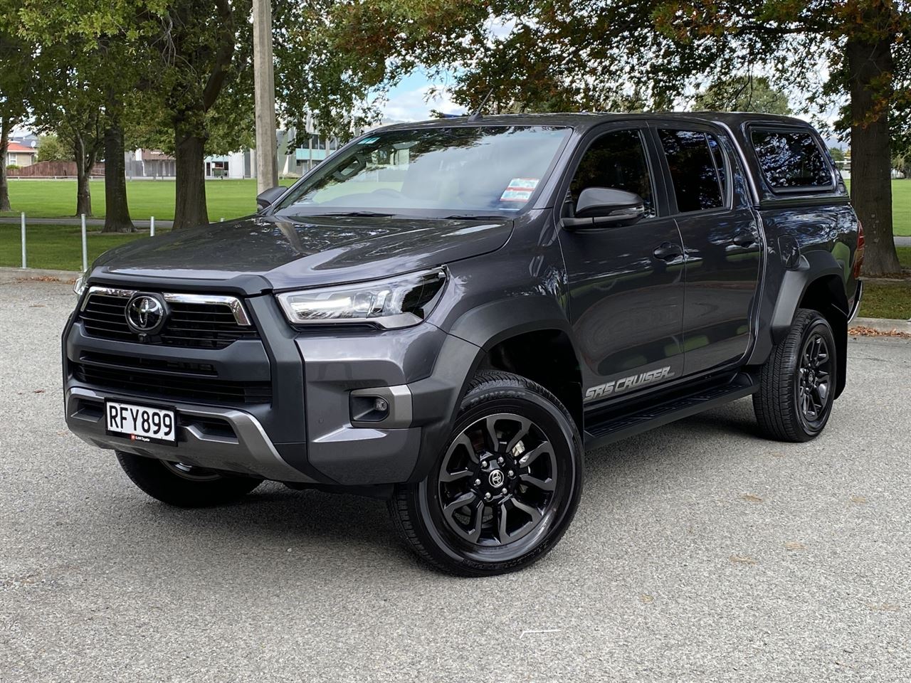Vehicle image 3