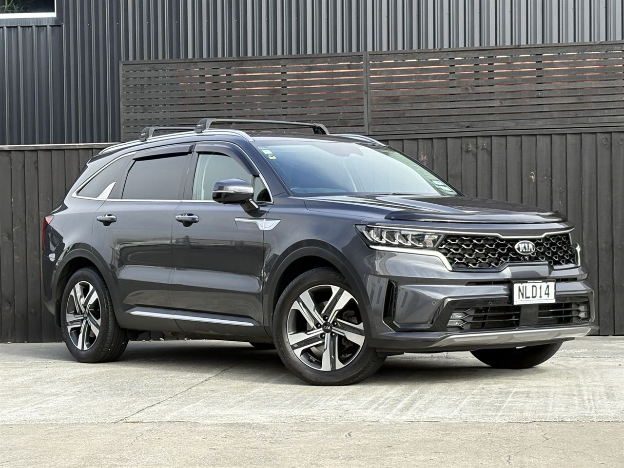 Vehicle image 1