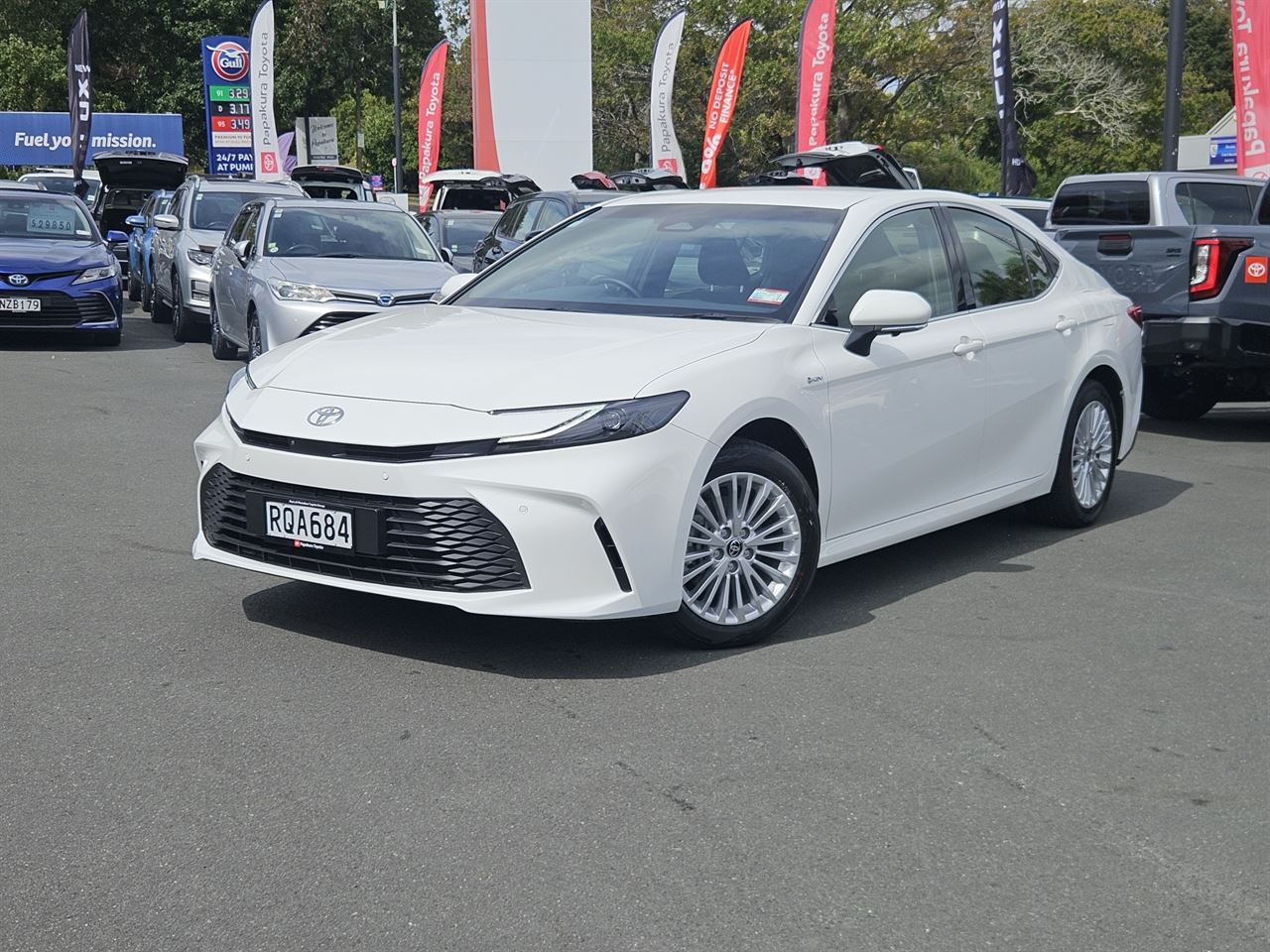 Vehicle image 2