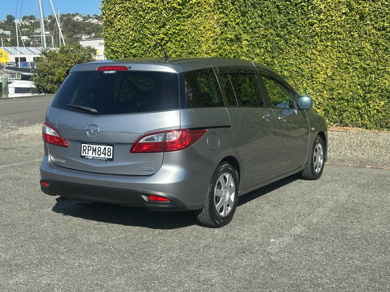 Vehicle image 3