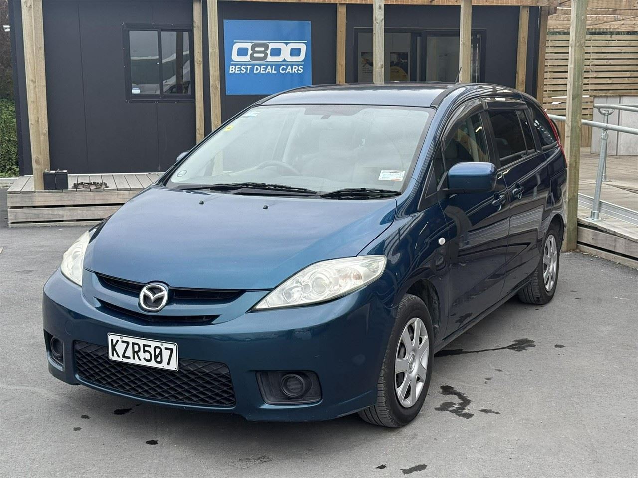 Vehicle image 3