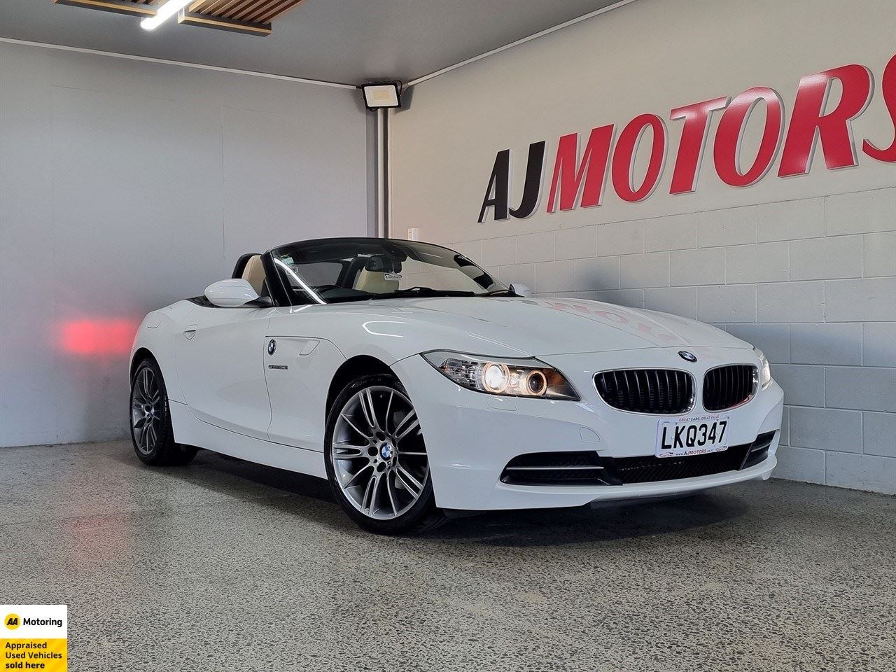 Vehicle image 1