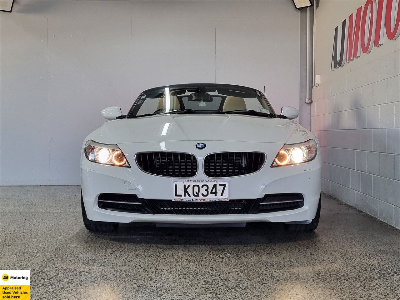 Vehicle image 2