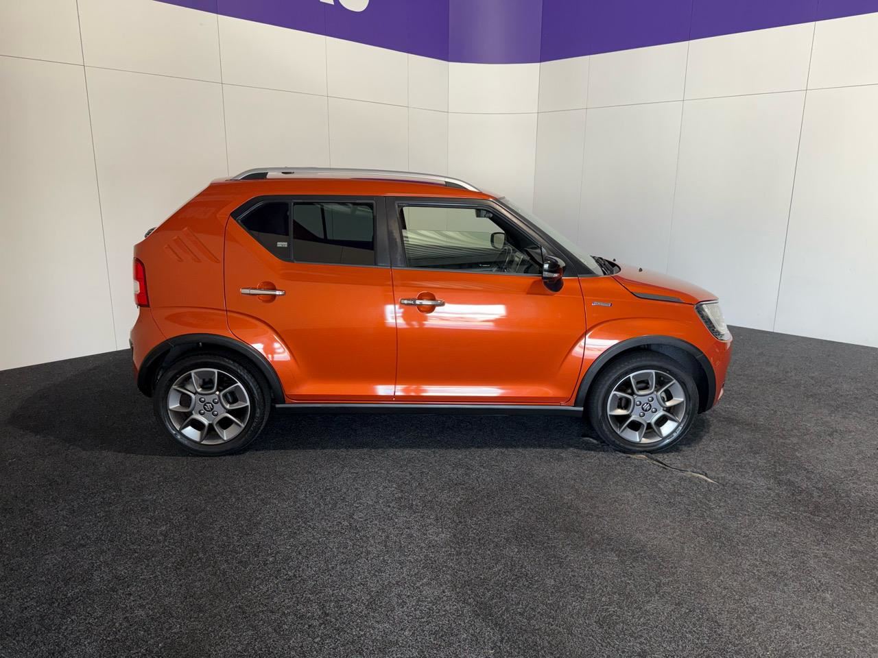 Vehicle image 3