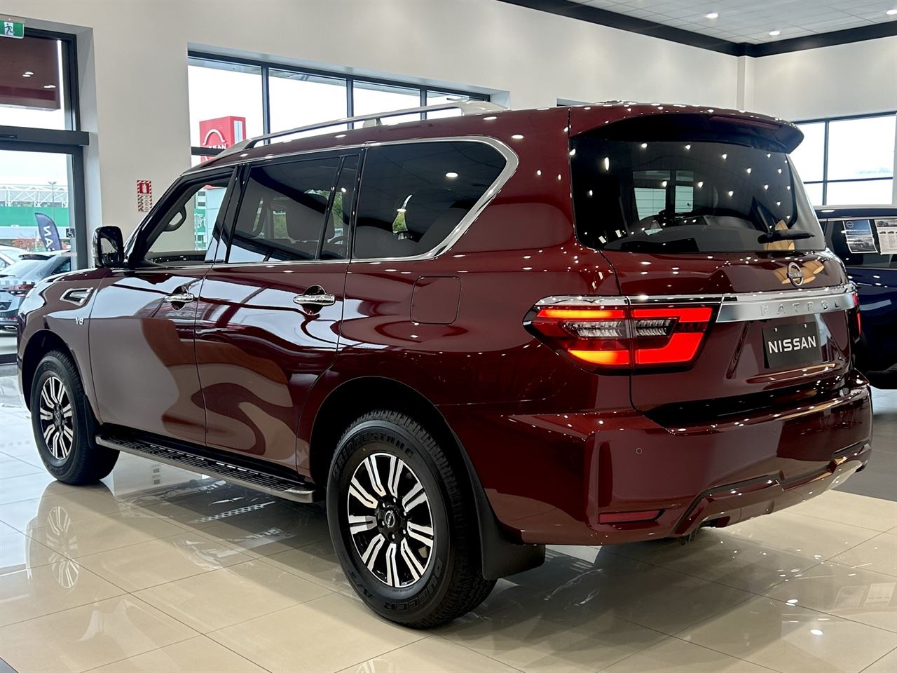 Vehicle image 4