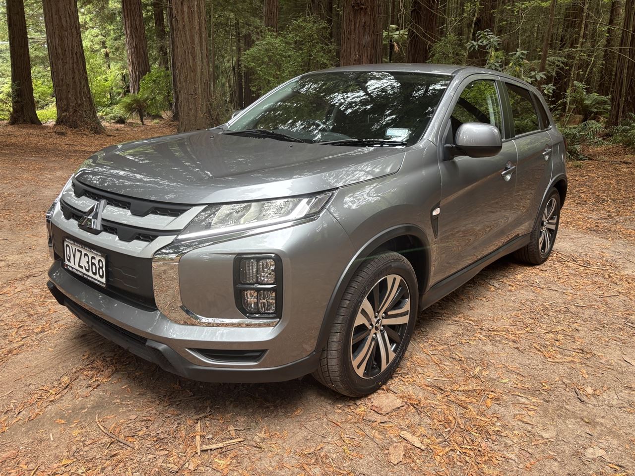 Vehicle image 3
