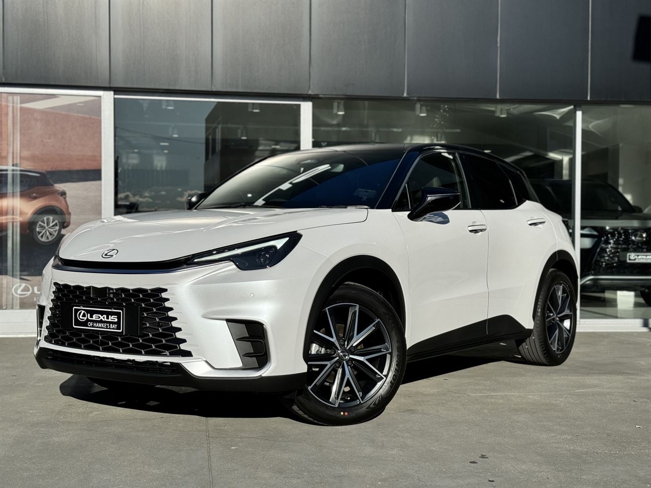 Vehicle image 3