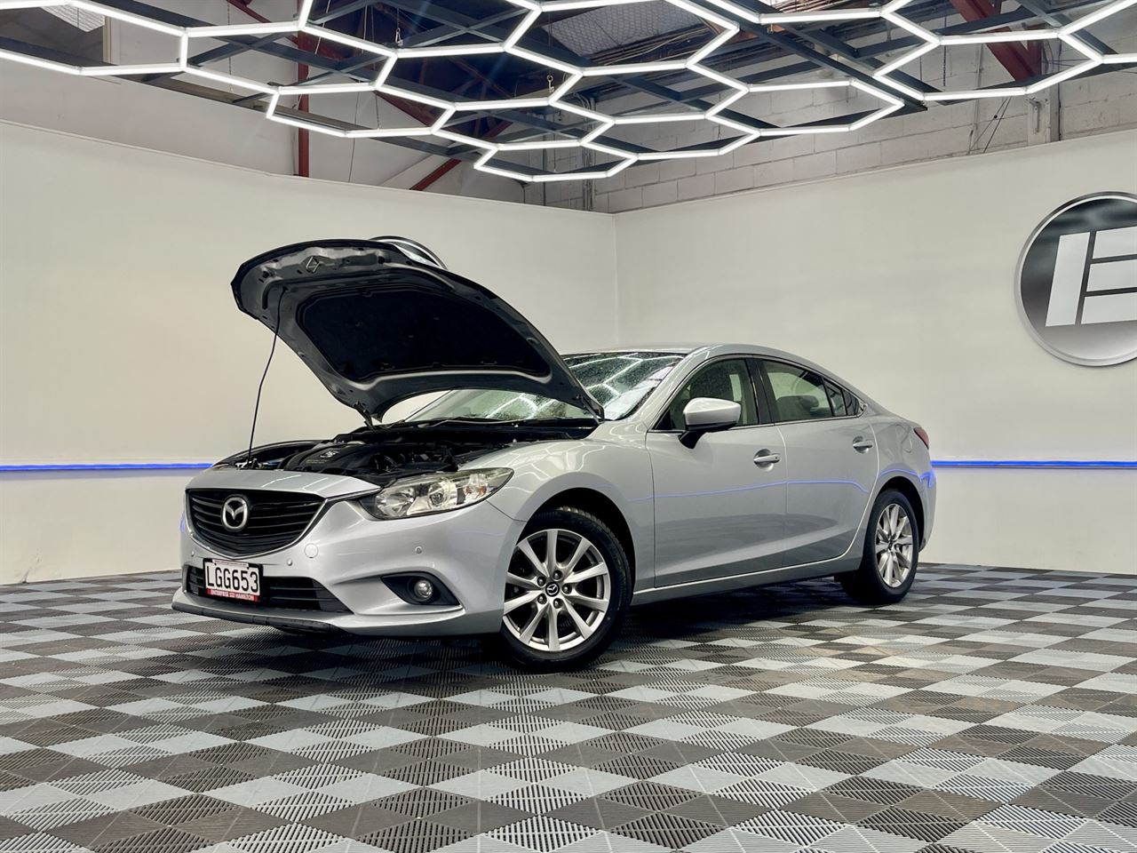 Vehicle image 3