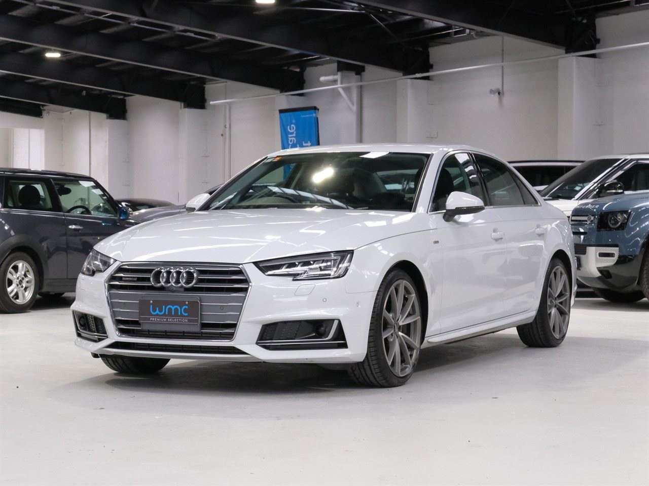 Vehicle image 4