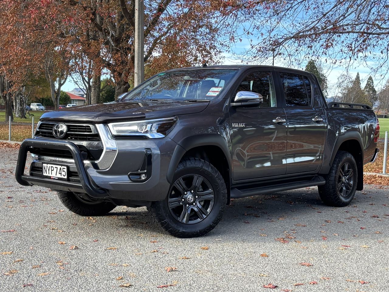 Vehicle image 3