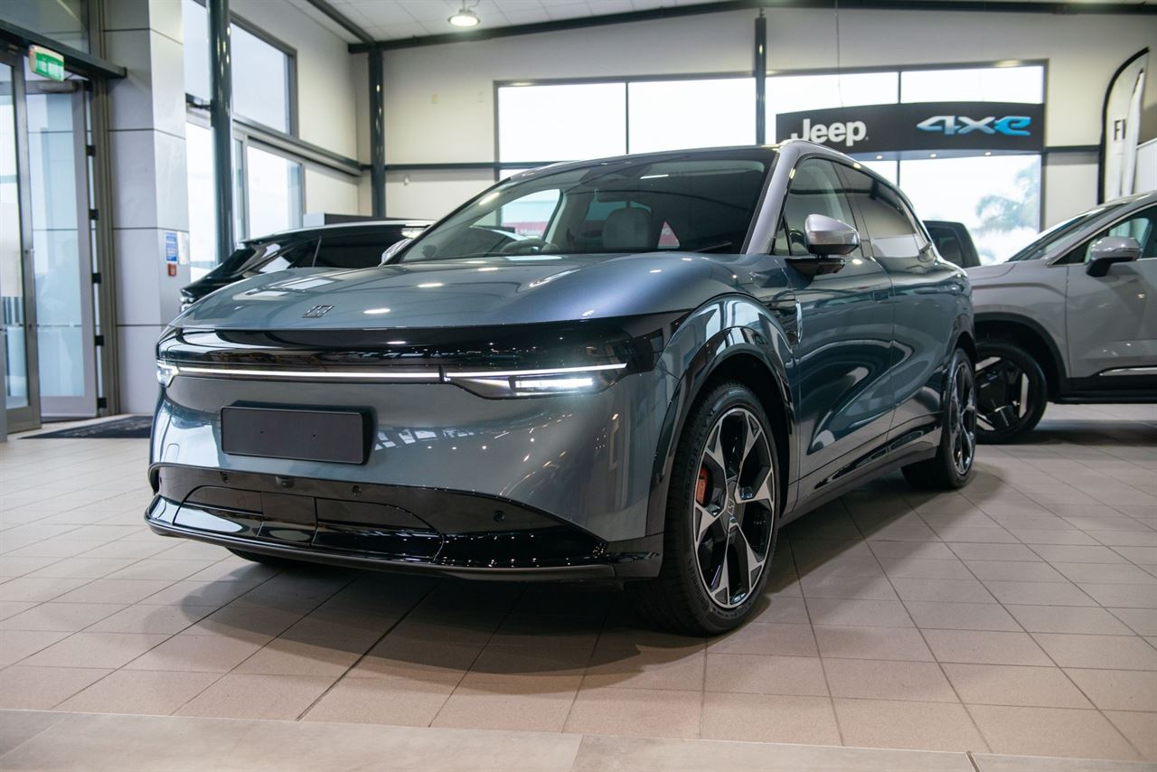 Vehicle image 1