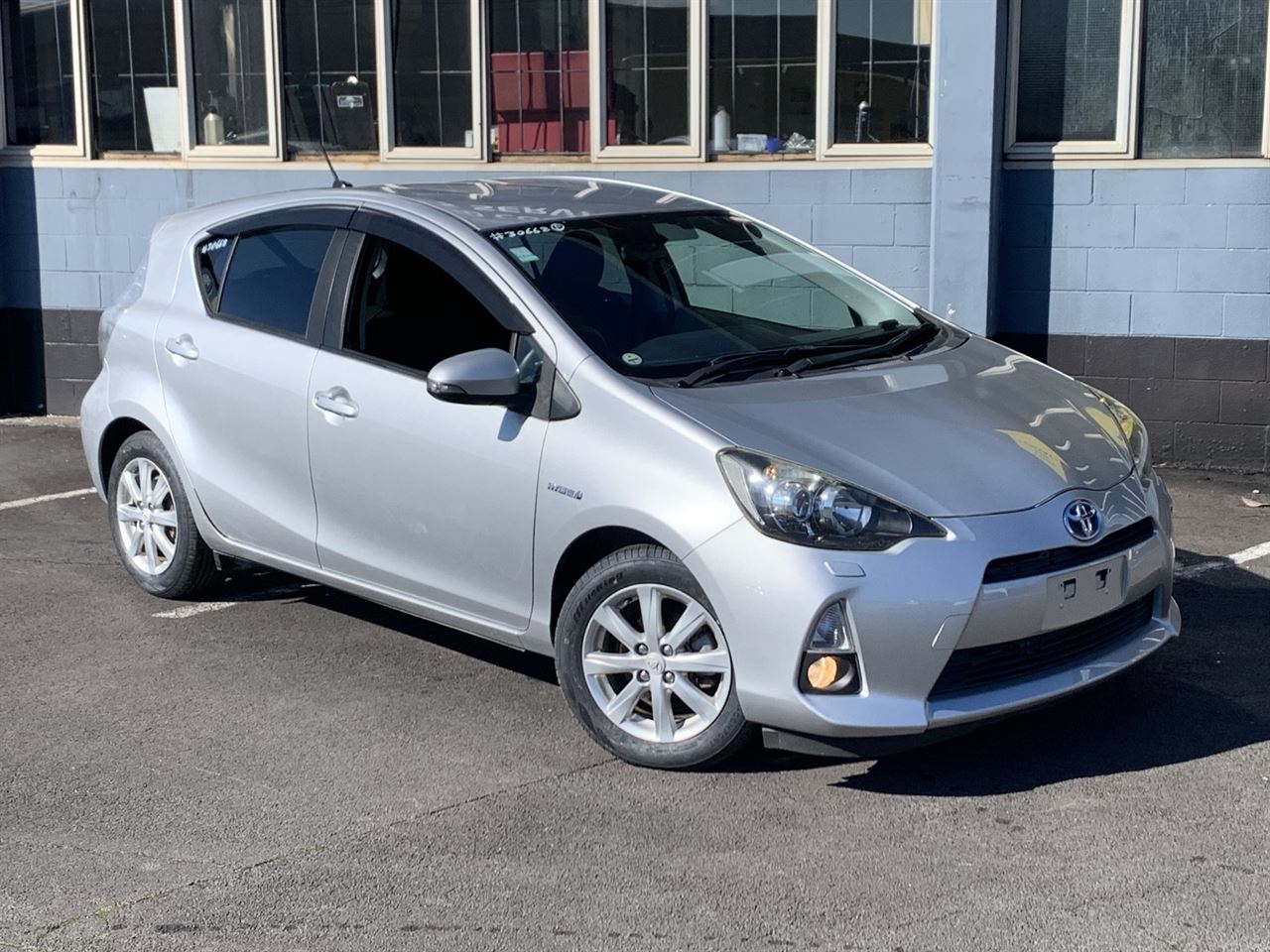 Vehicle image 1