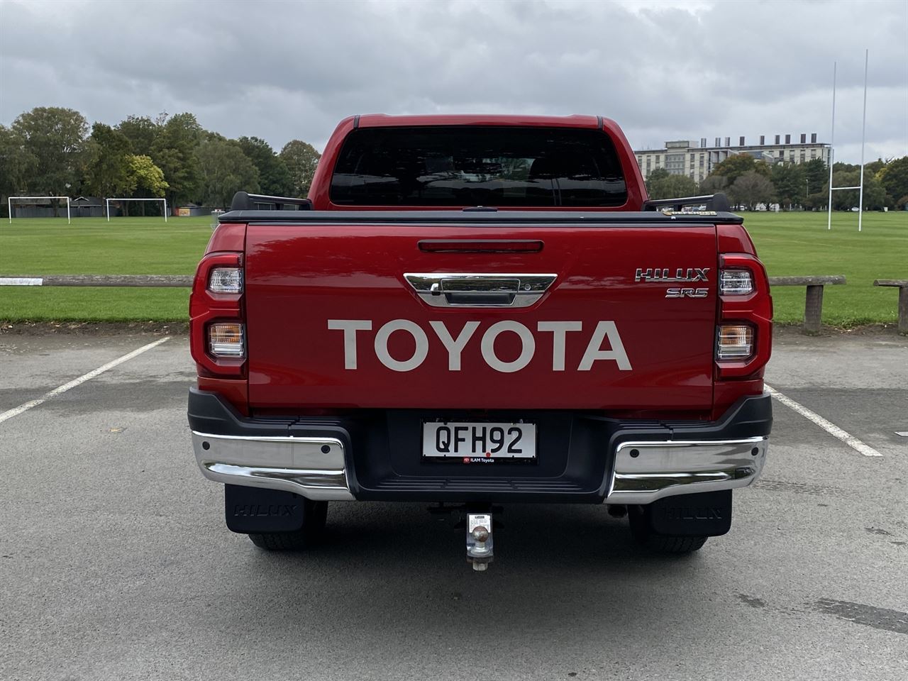 Vehicle image 4