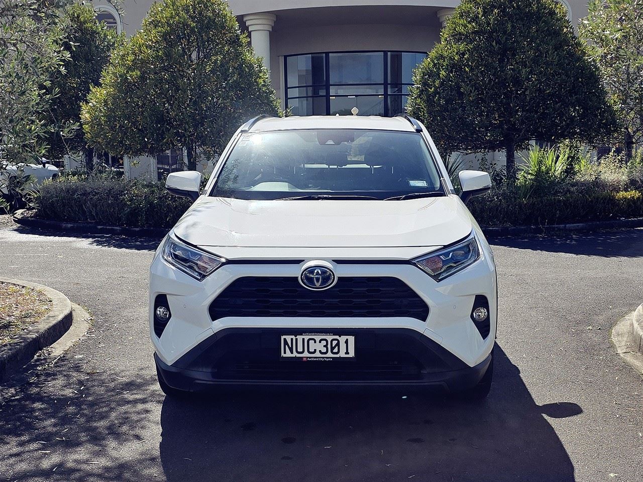 Vehicle image 2