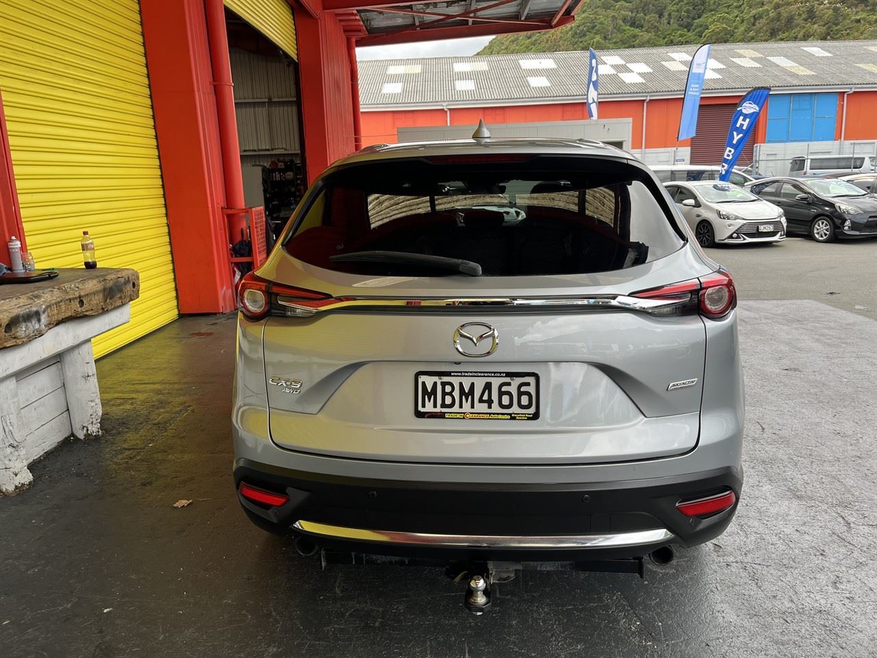 Vehicle image 5