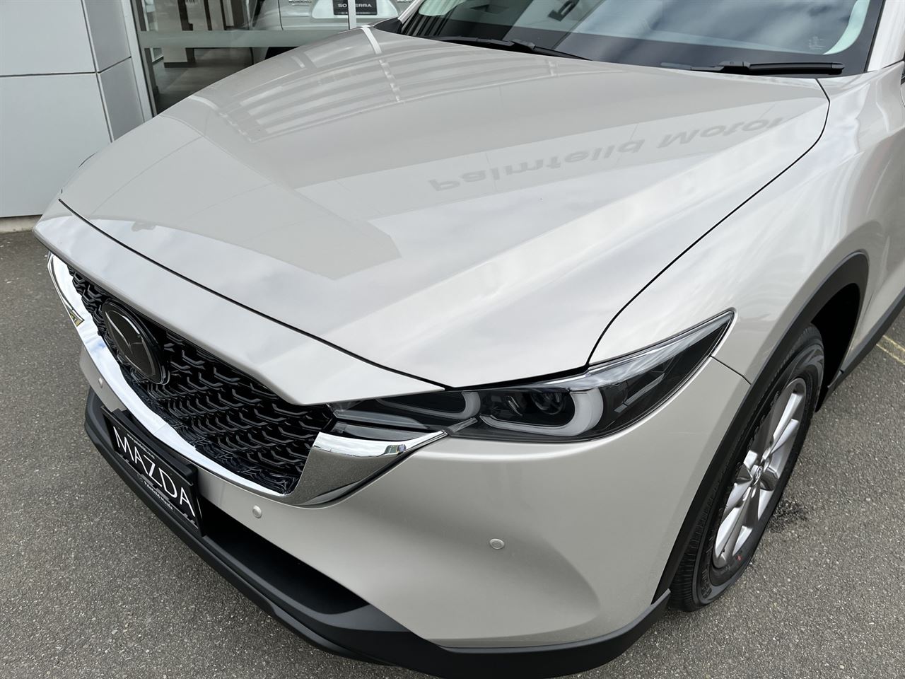 Vehicle image 3
