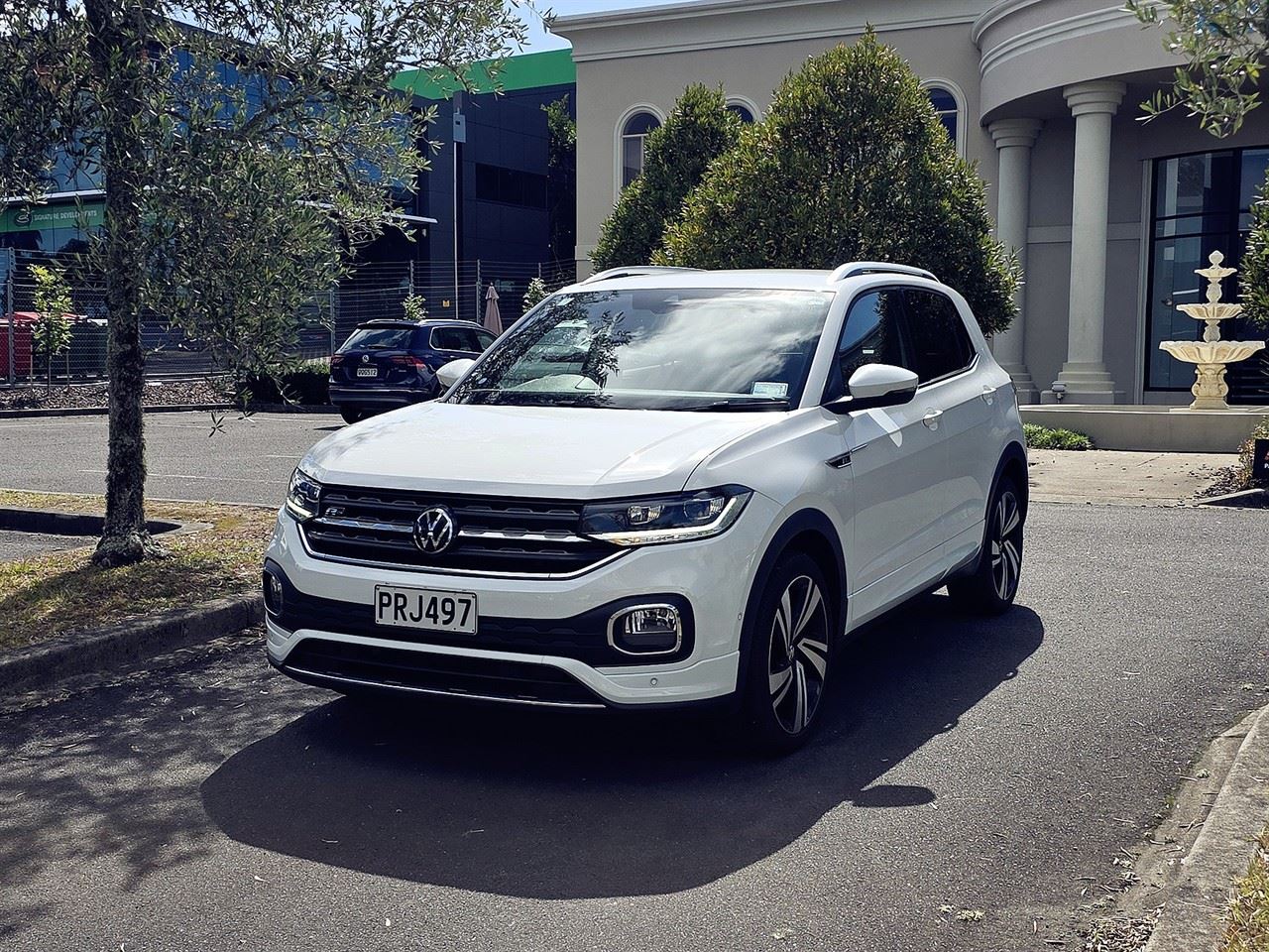 Vehicle image 2