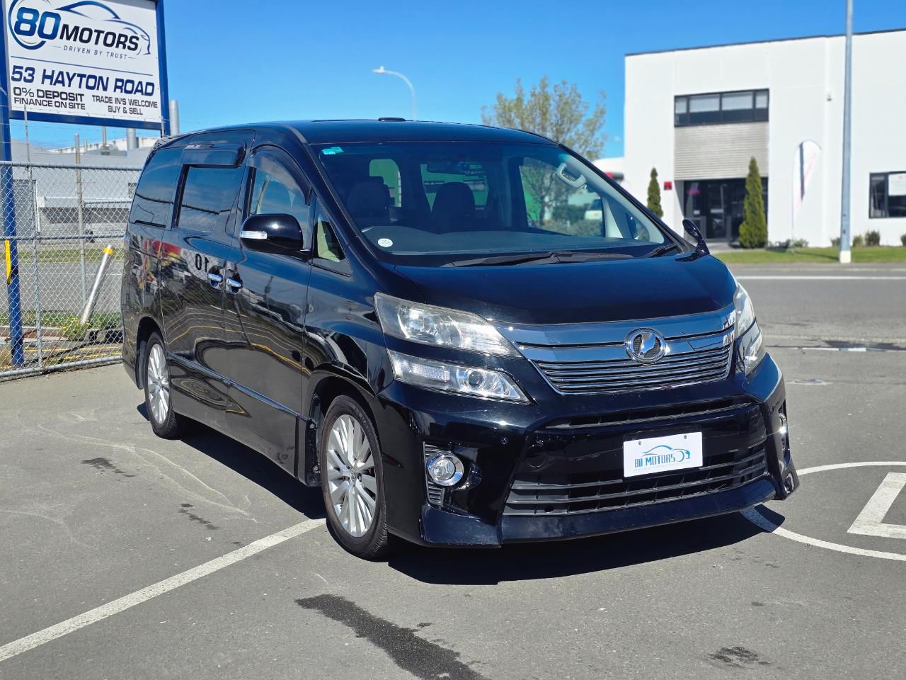 Vehicle image 3