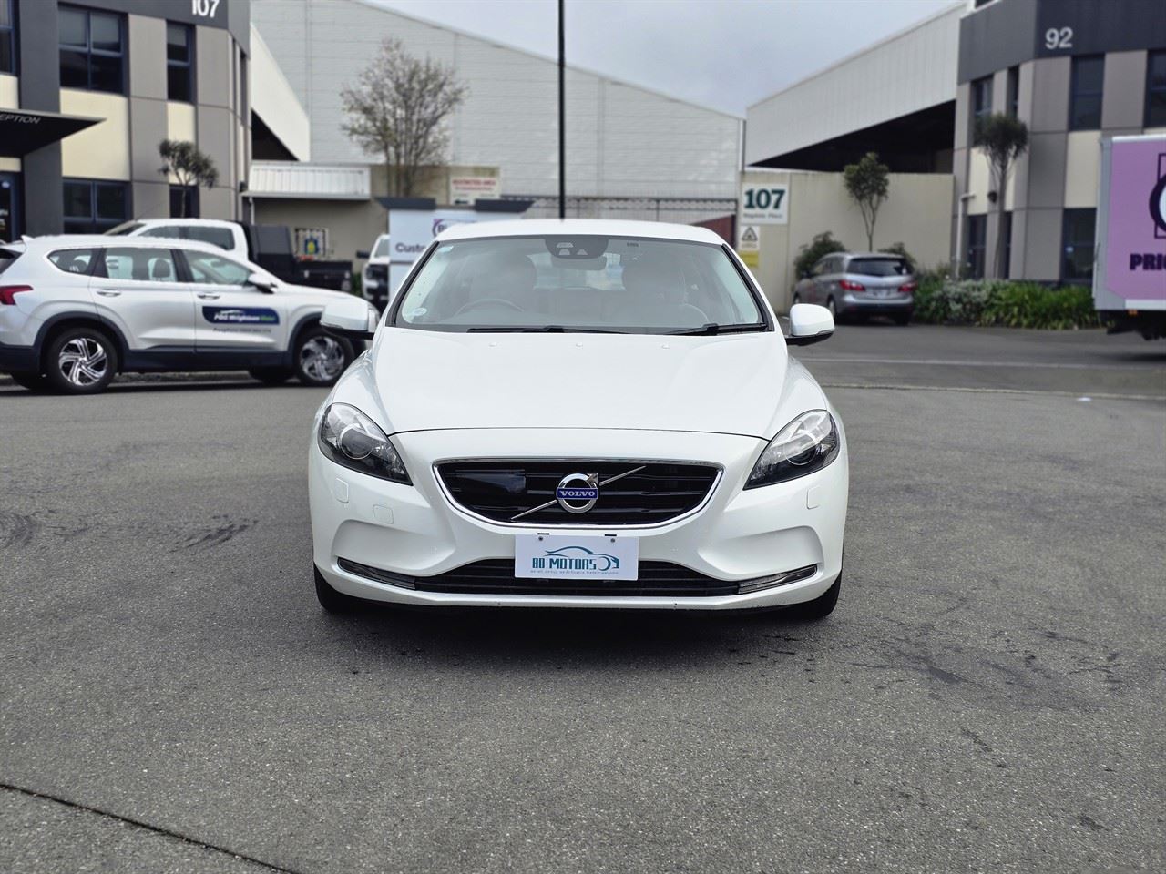 Vehicle image 2