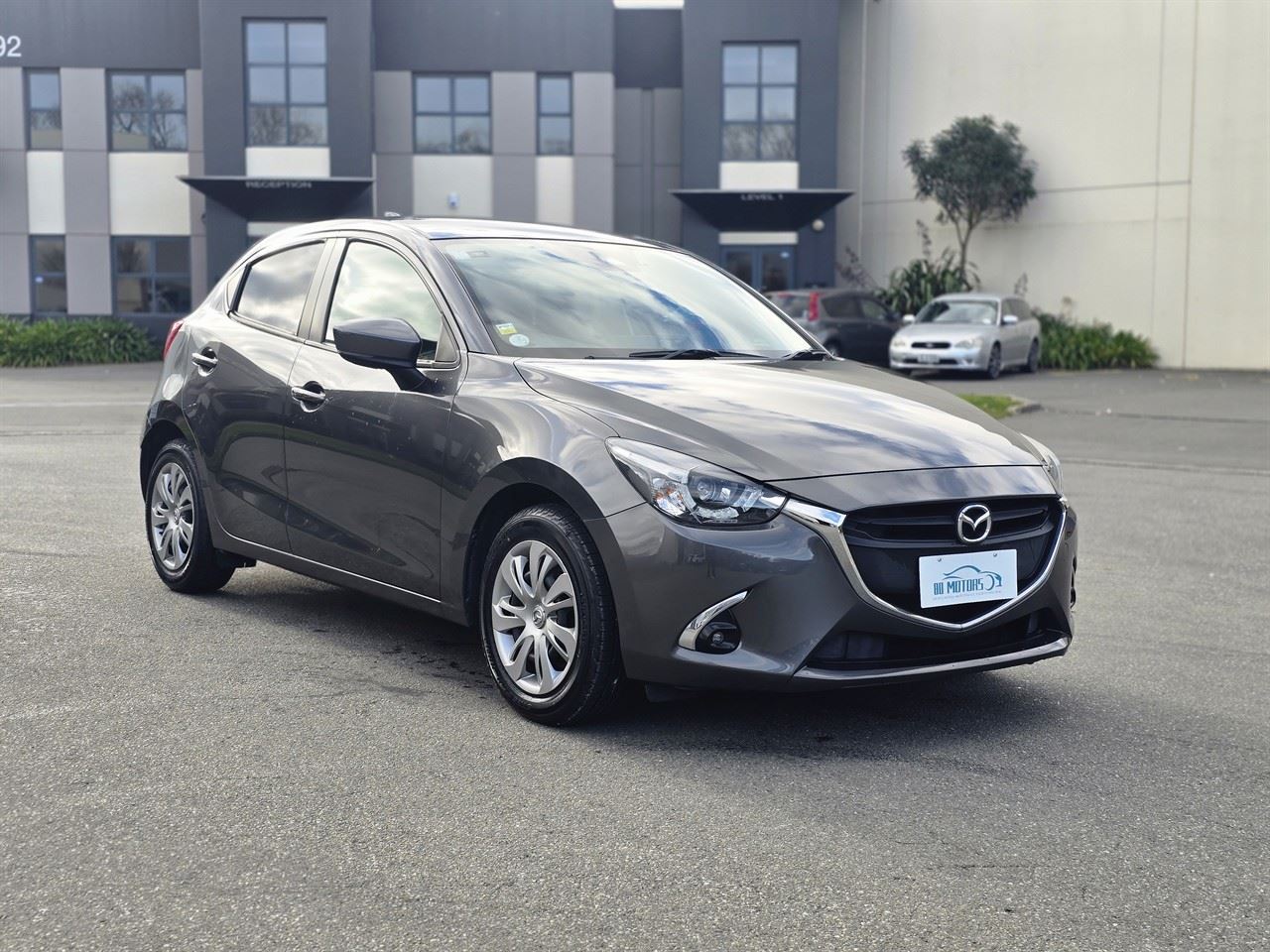 Vehicle image 3
