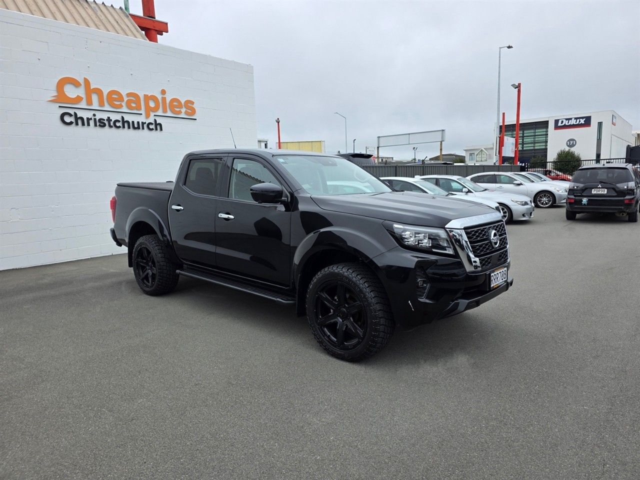 Vehicle image 4