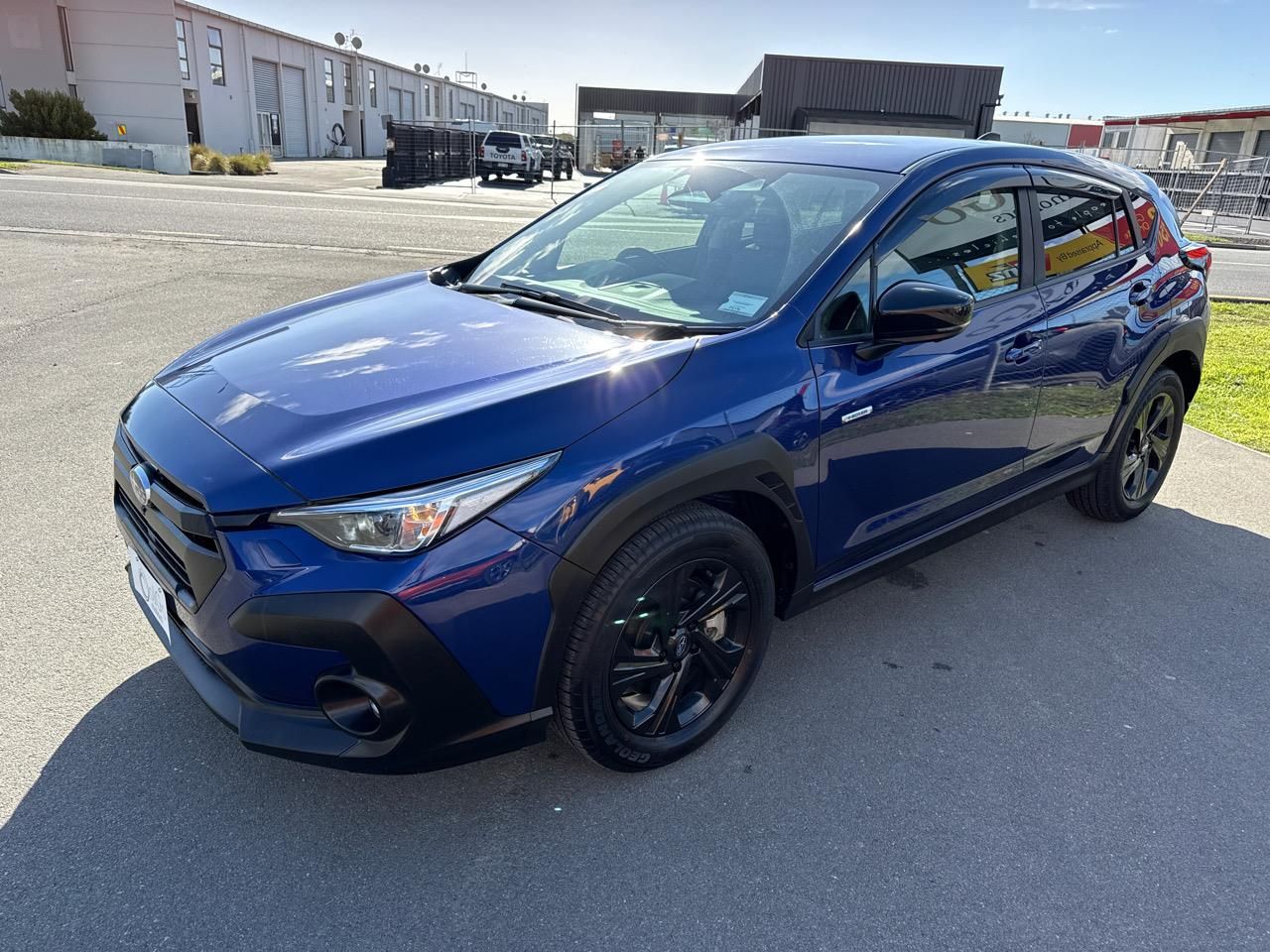 Vehicle image 4