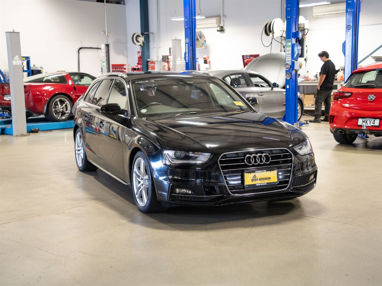 Vehicle image 3