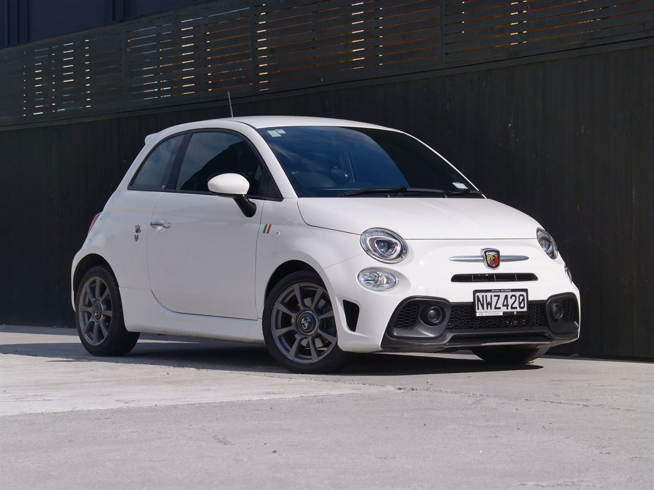 Vehicle image 1