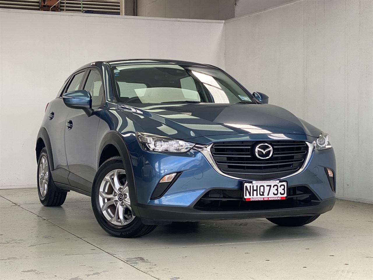 Vehicle image 3