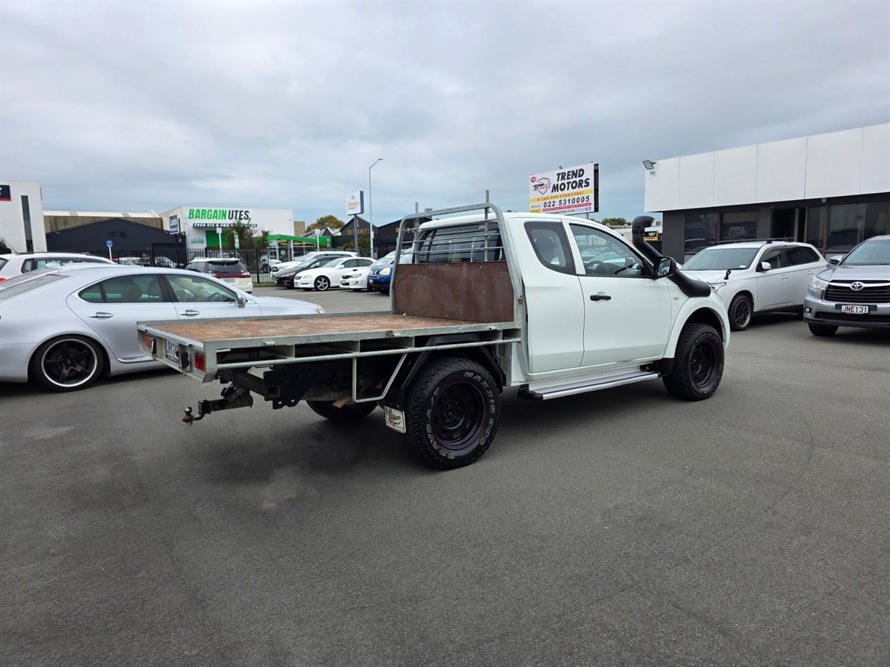 Vehicle image 2