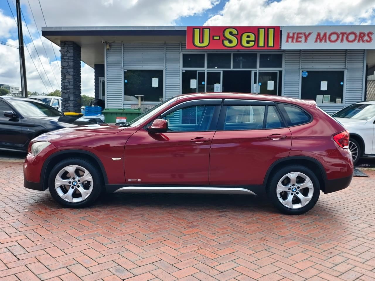 Vehicle image 4