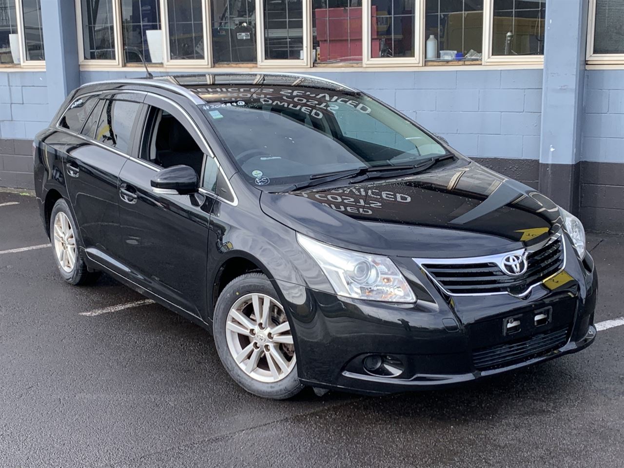 Vehicle image 3