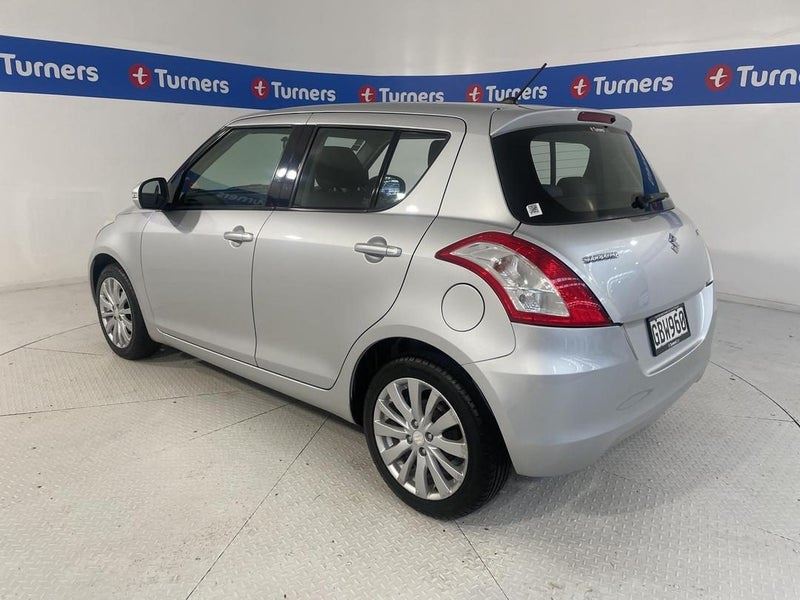Vehicle image 5