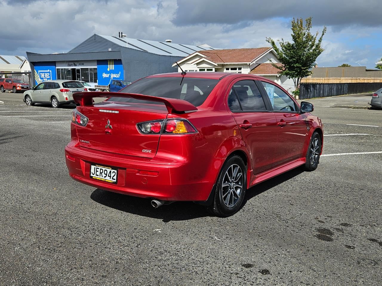 Vehicle image 5