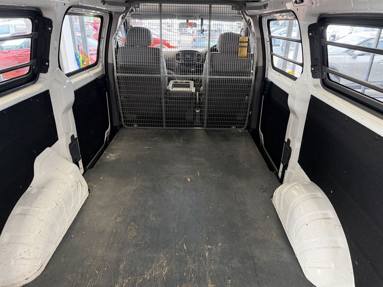 Vehicle image 4
