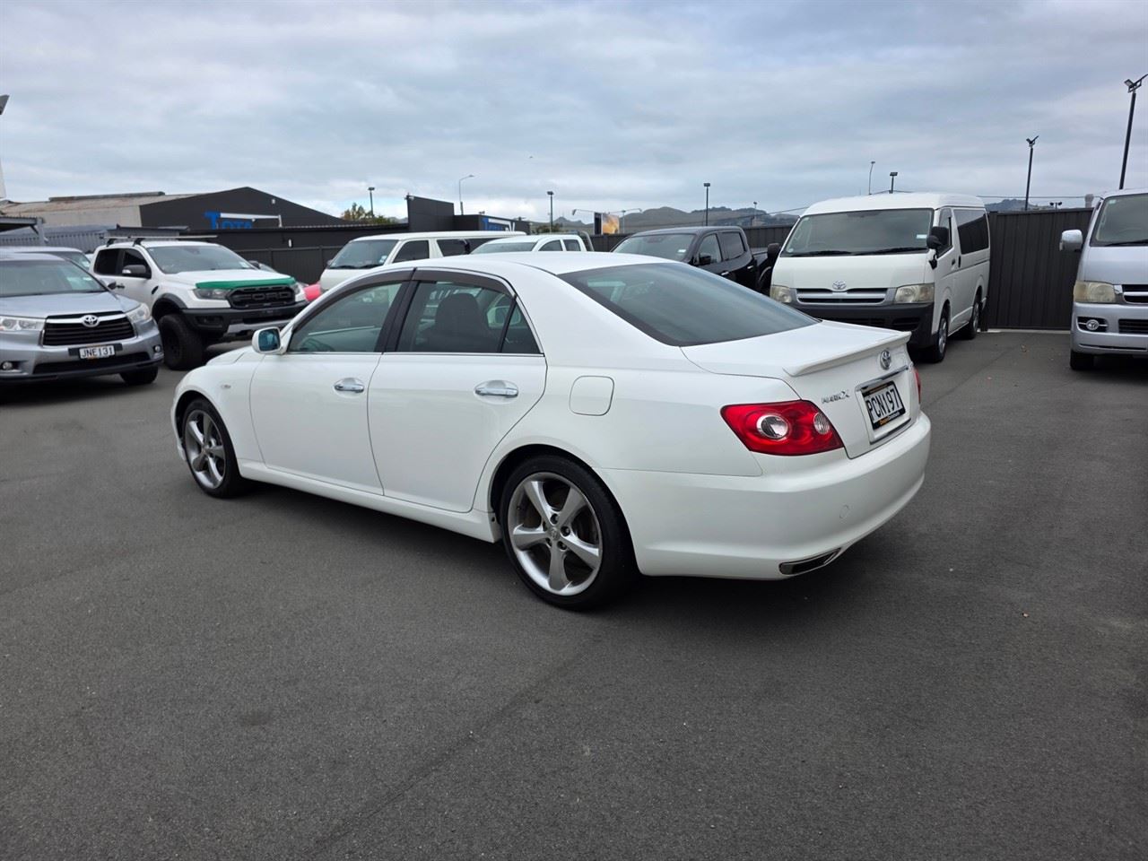 Vehicle image 3