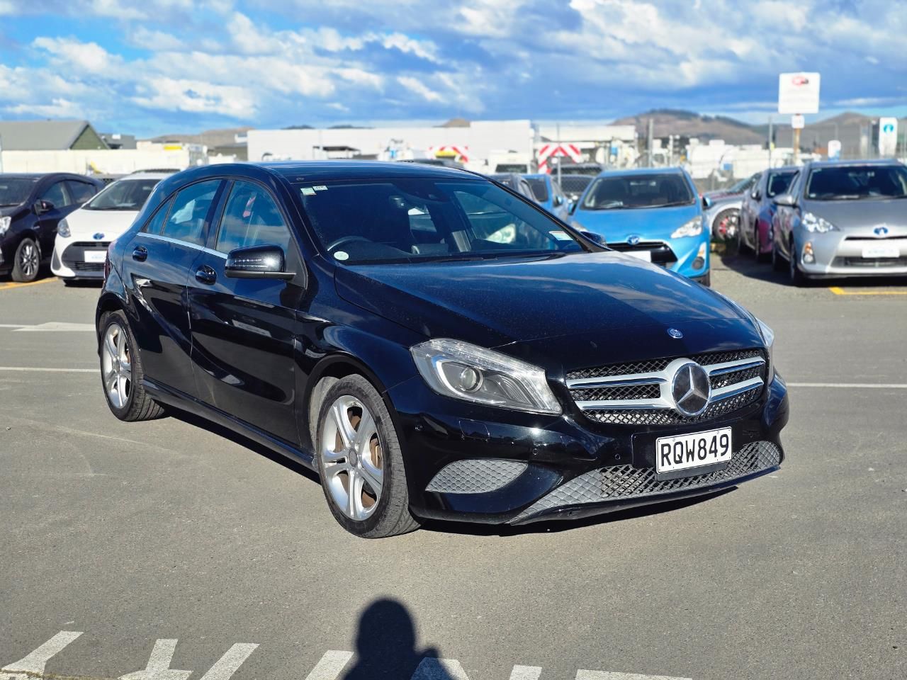 Vehicle image 3