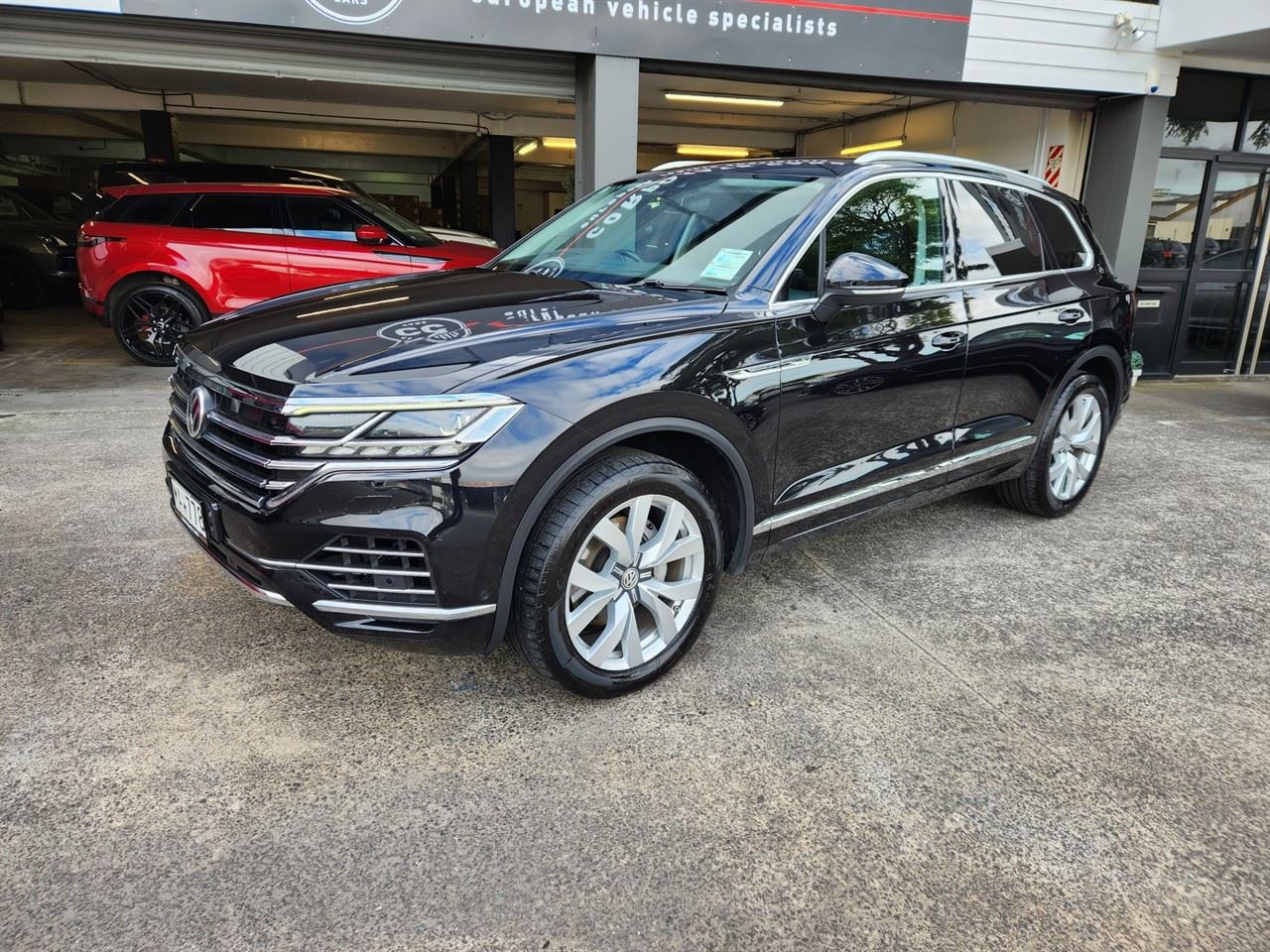Vehicle image 1
