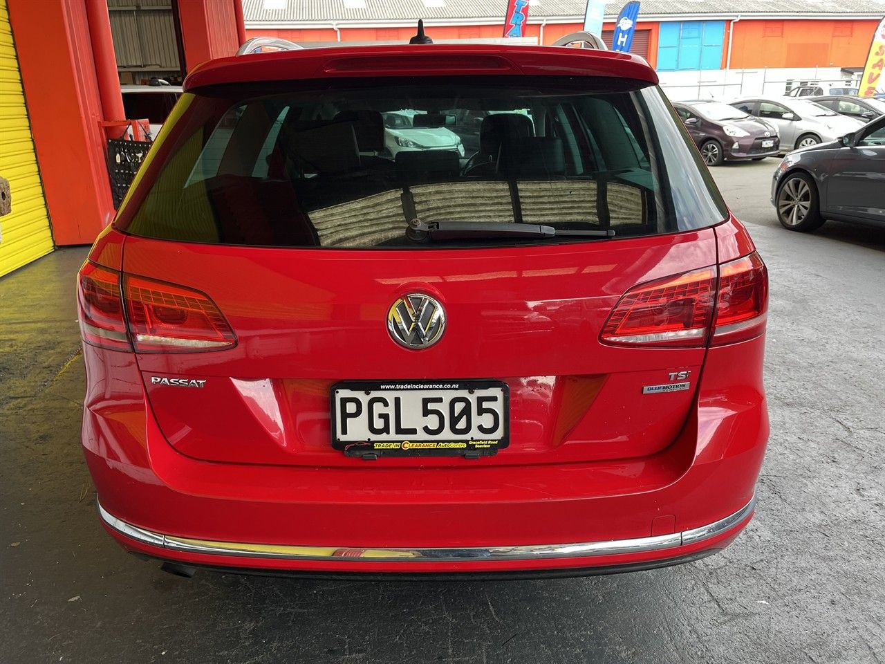 Vehicle image 5