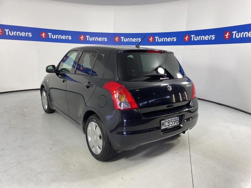 Vehicle image 5