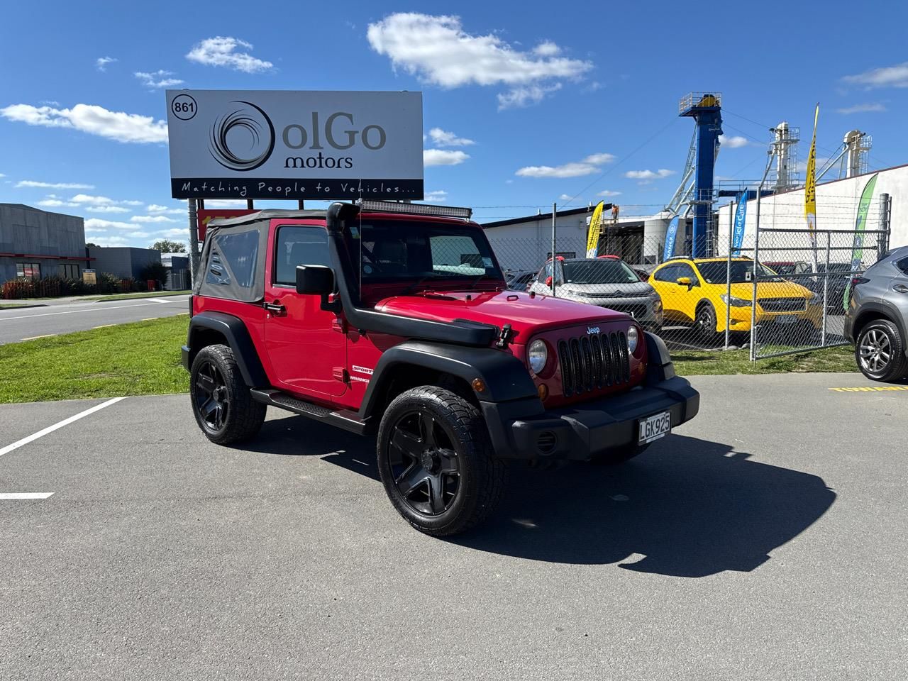Vehicle image 1