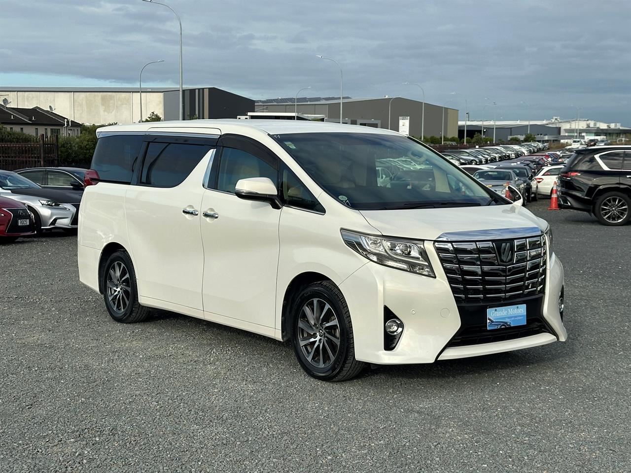 Vehicle image 1