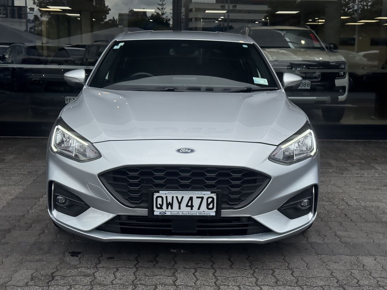 Vehicle image 2