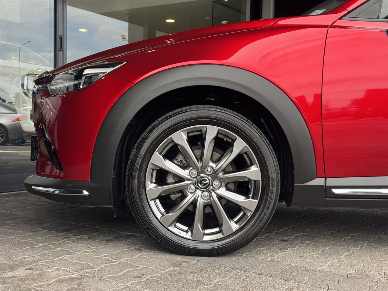 Vehicle image 3
