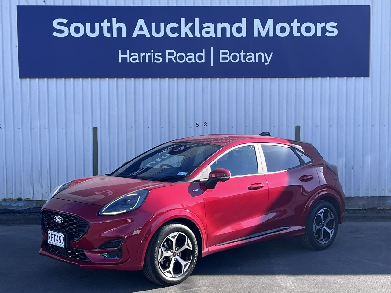 Vehicle image 3